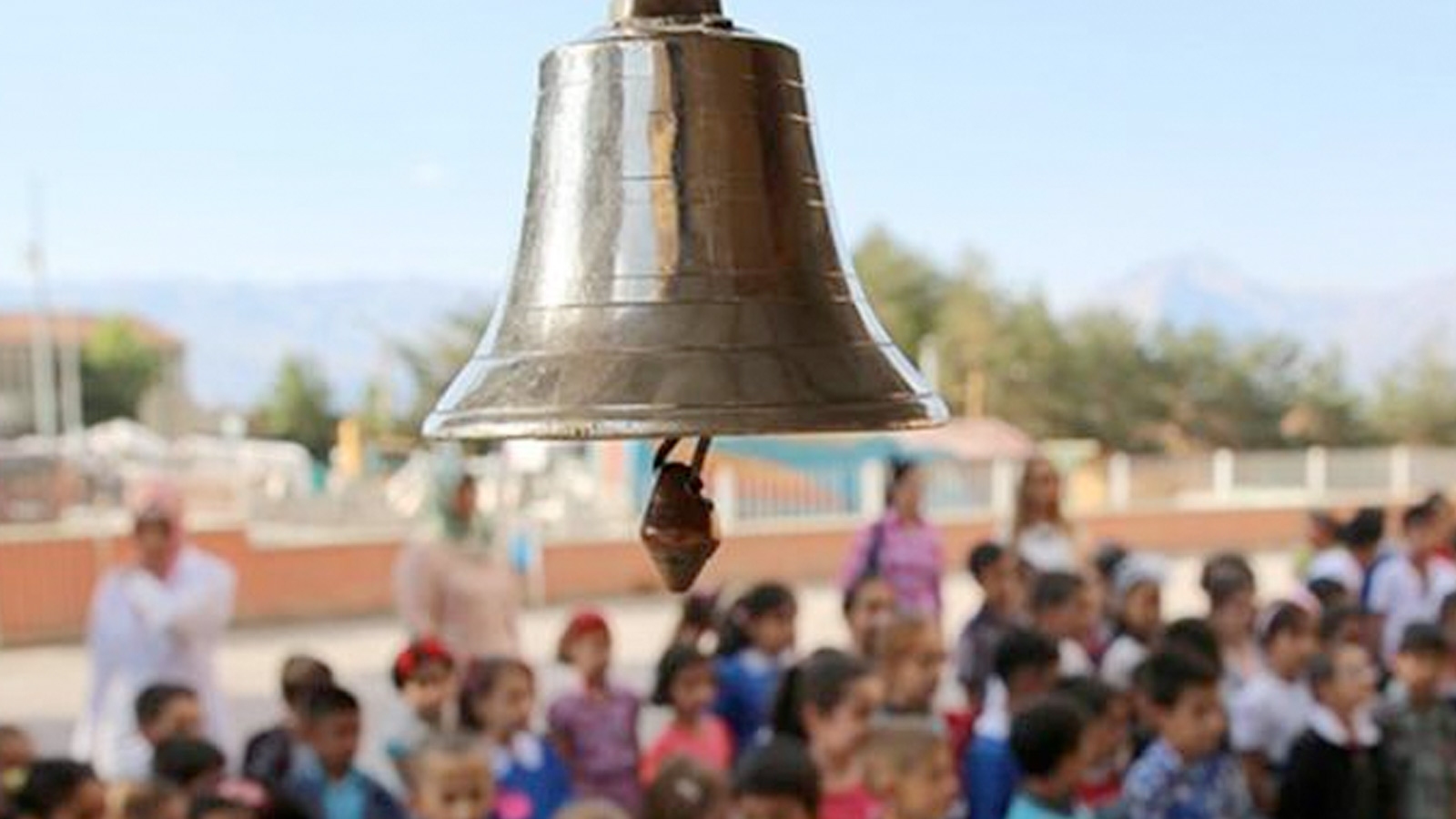 İLK DÖNEMİN SON ZİLİ ÇALDI