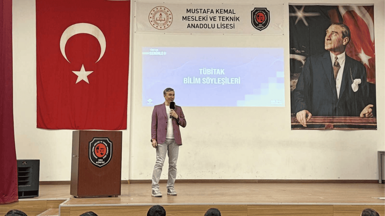 YAPAY ZEKÂNIN KALBİNE YOLCULUK DR. GÜNAY TEMÜR, LİSE ÖĞRENCİLERİYLE GELECEĞİ KONUŞTU