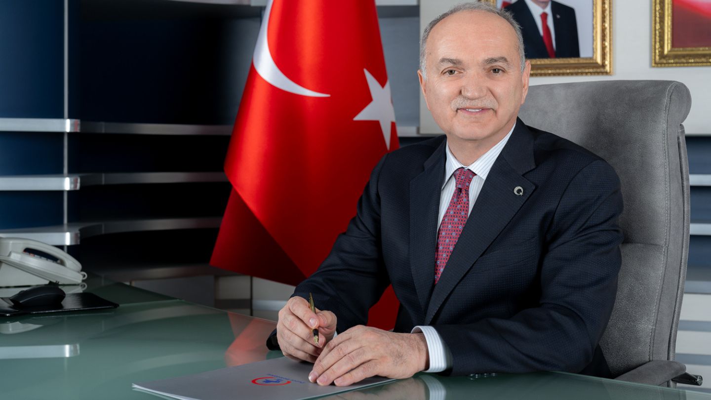 Başkan Özlü'den 24 Temmuz Gazeteciler ve Basın Bayramı Mesajı