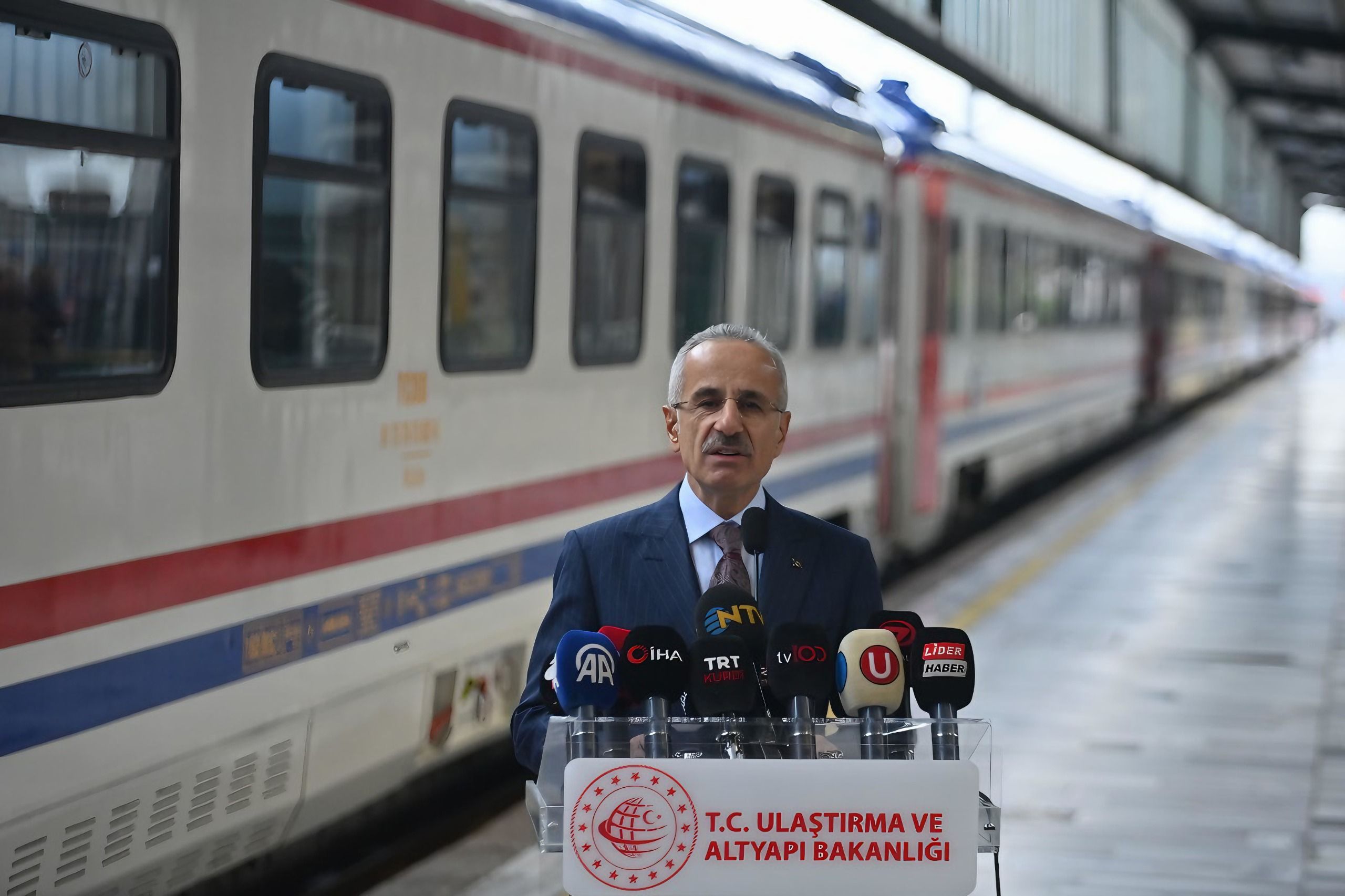 BAYRAMDA TRENLERE EK SEFER VE EK KAPASİTE