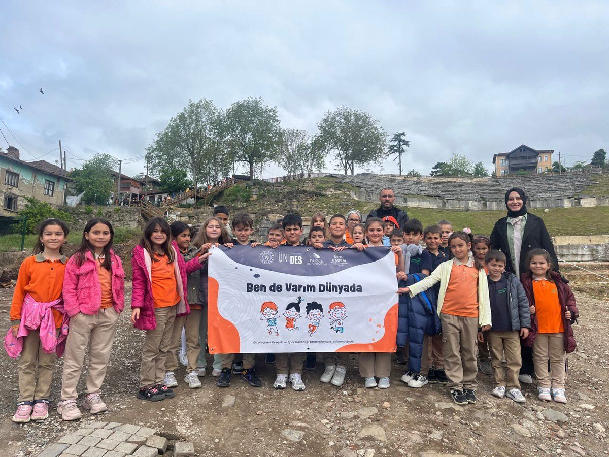 ''BEN DE VARIM DÜNYADA''  PROJESİ DÜZCE'DE RENKLİ ETKİNLİKLERLE TAMAMLANDI