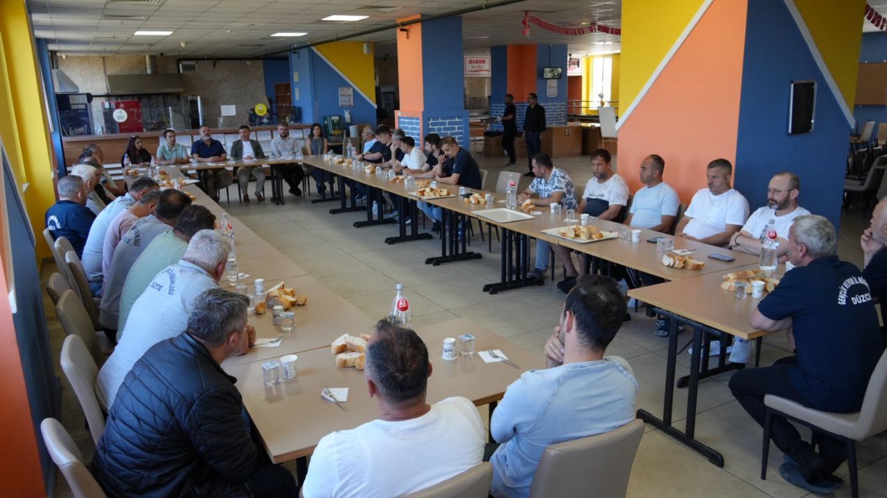 CAHİT ZARİFOĞLU YURDU'NDA PERSONEL İSTİŞARE TOPLANTISI GERÇEKLEŞTİRİLDİ