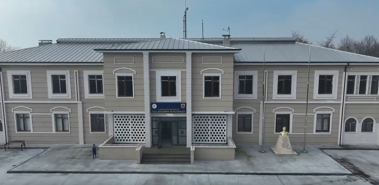 CUMAYERİ İLÇE JANDARMA KOMUTANLIĞI YENİ HİZMET BİNASI TAMAMLANIYOR