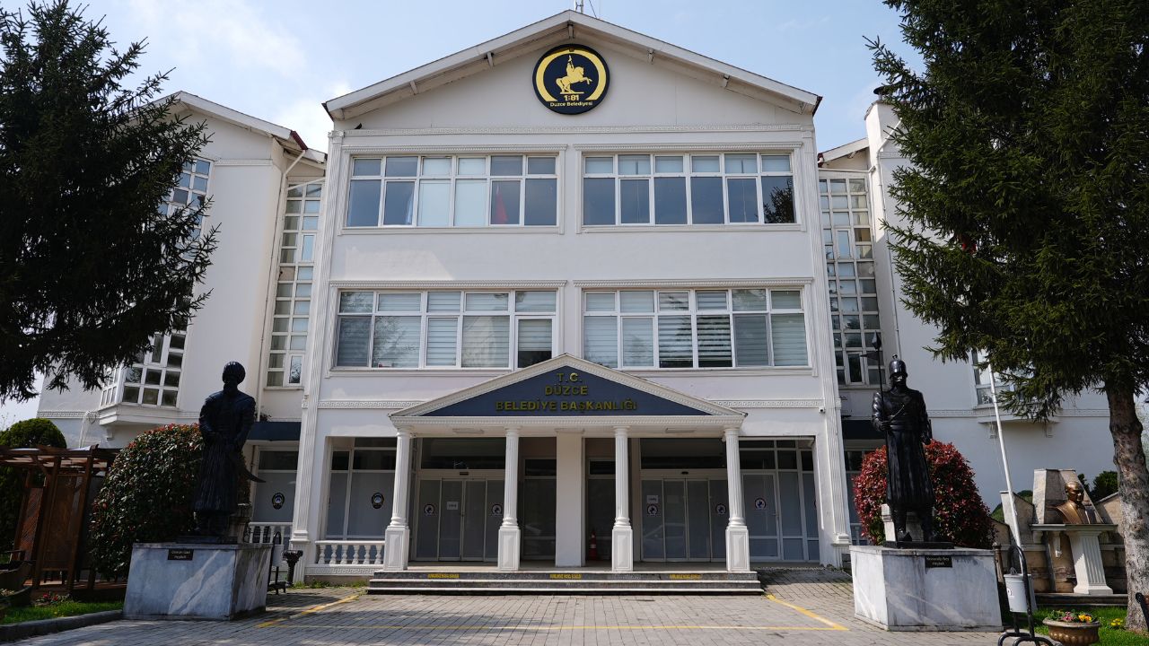 Düzce Belediyesi 4 Arsayı Açık Artırmayla Satışa Çıkarıyor
