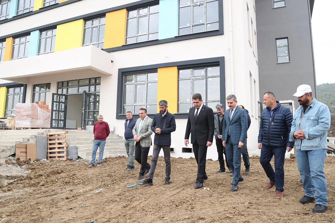 DÜZCE'DE EĞİTİME DEV YATIRIM BEÇİ İLKOKULU HIZLA YÜKSELİYOR