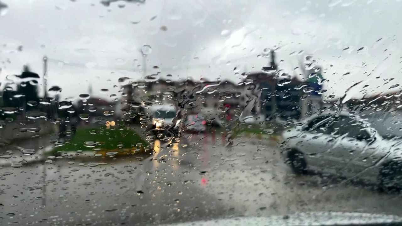 DÜZCE'DE HAVA SICAKLIKLARI DÜŞÜYOR