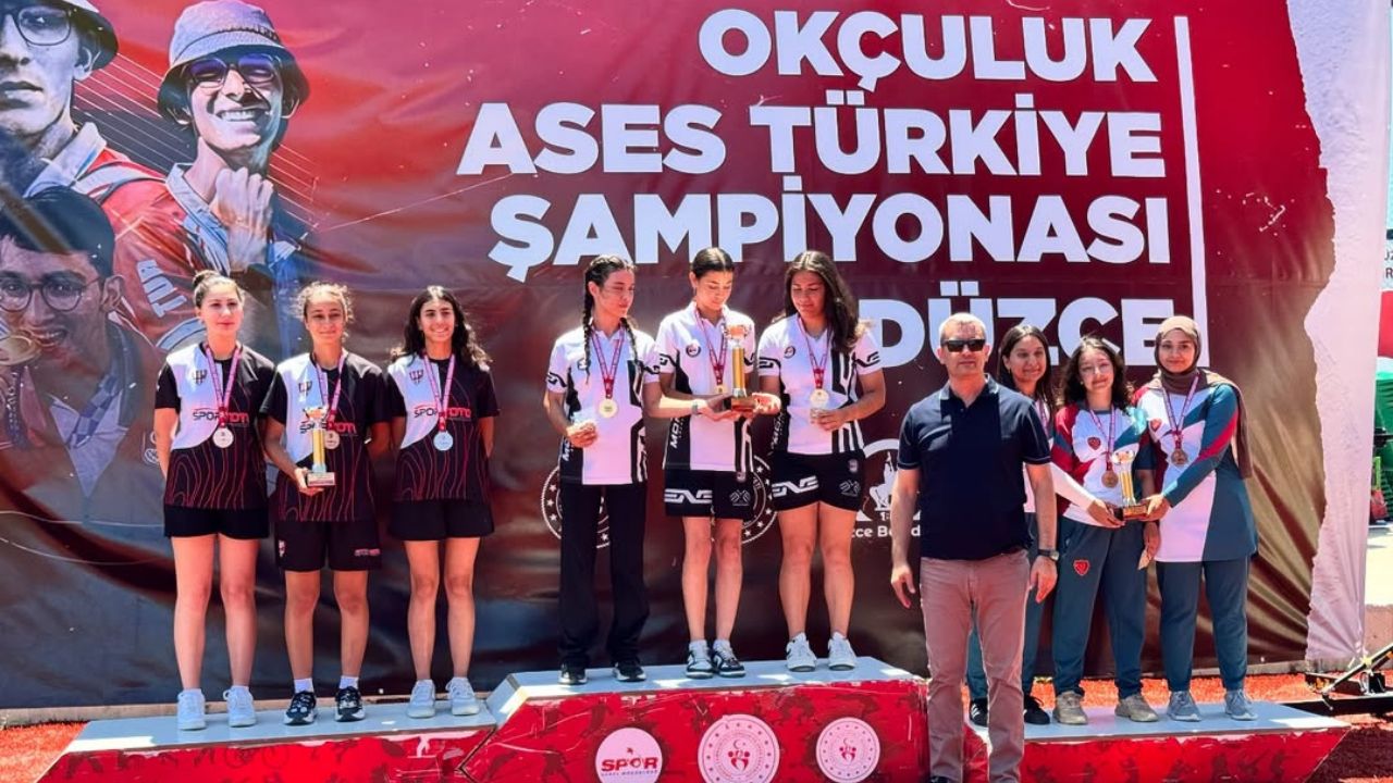 Düzce'de Okçuluk Şöleni Üçüncü Gün Müsabakaları Tamamlandı