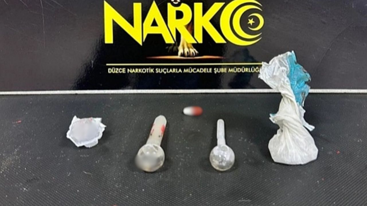 Düzce'de Operasyon; 19 Suç Kaydı Bulunan Şüpheli Tutuklandı