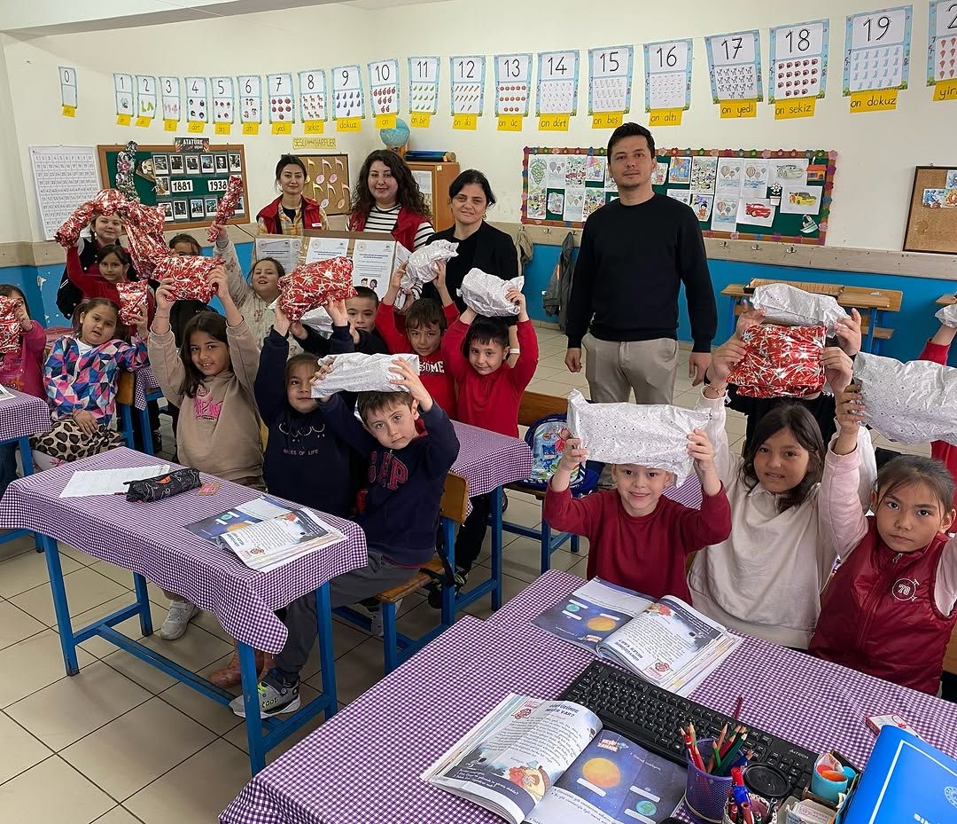 DÜZCE'DEN MİNİK YÜREKLERE BÜYÜK İYİLİK OYUNCAĞIM OYUNCAĞIN OLSUN PROJESİ