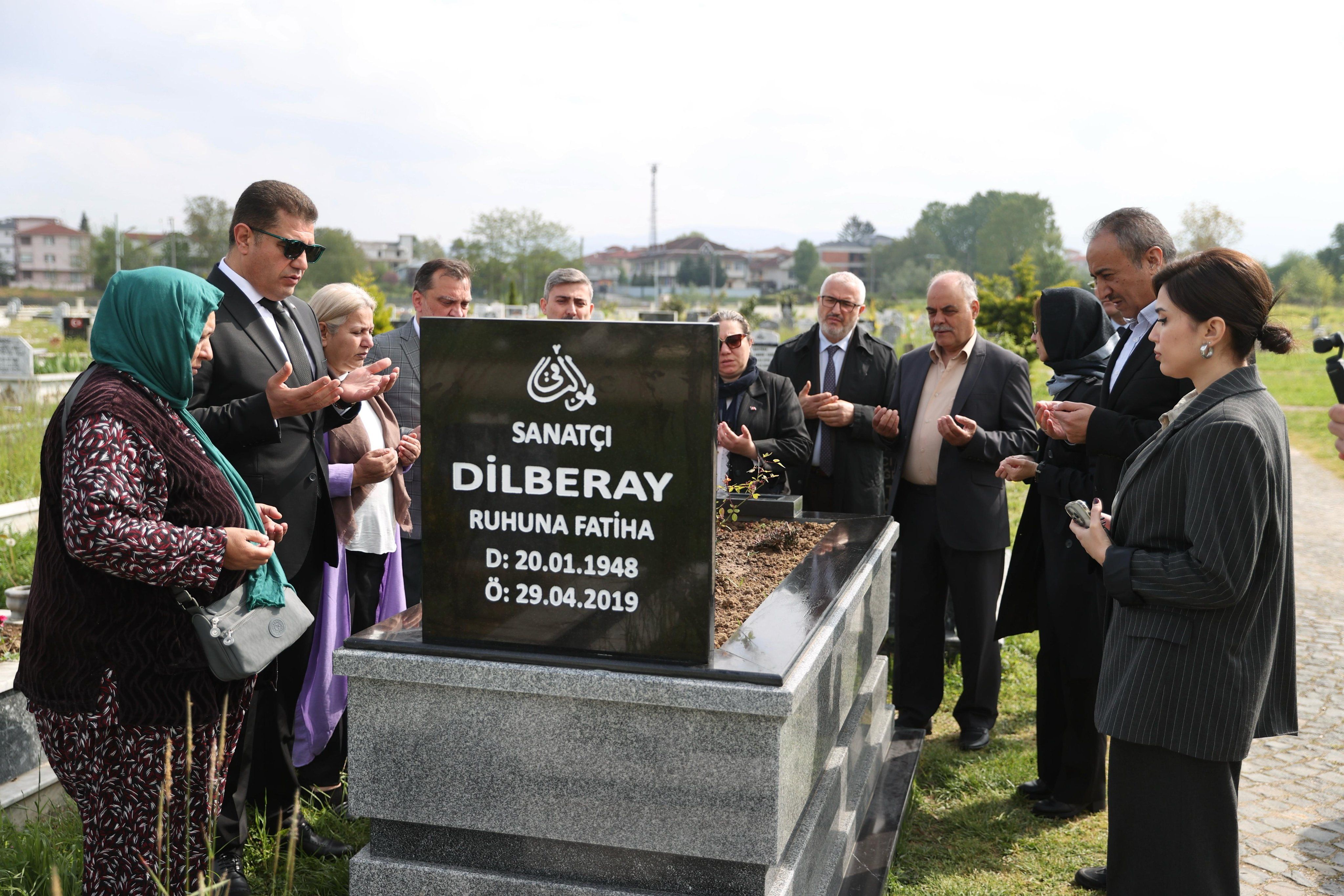DÜZCE DİLBER AY'I UNUTMADI VALİ SELÇUK ASLAN'DAN 6. YILDA VEFA ZİYARETİ