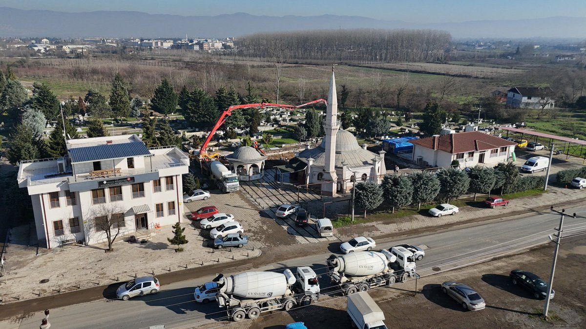 DÜZCE ŞEHİR MEZARLIĞI'NA YENİ SOSYAL TESİS PROJESİ BAŞLADI