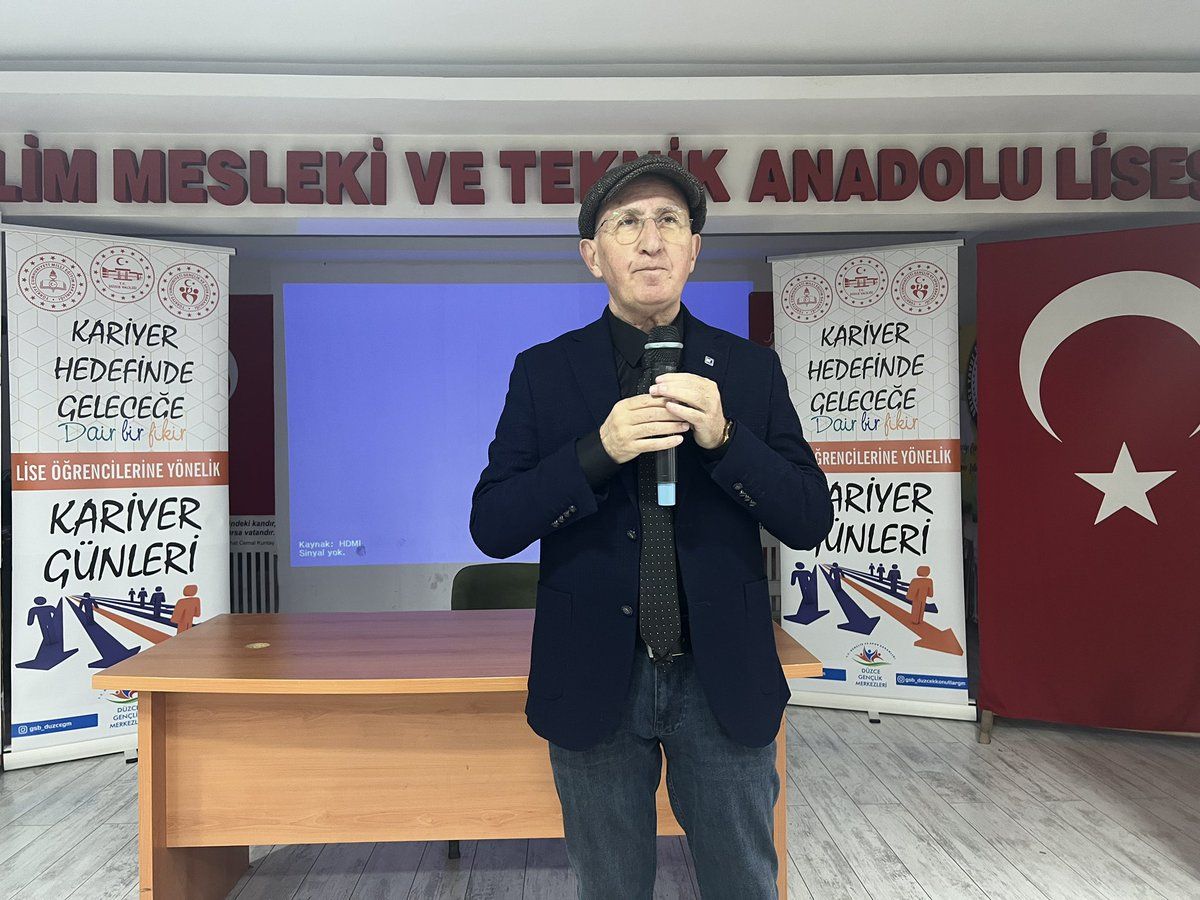 DÜZCE SMMM ODASI BAŞKANI BİROL AKSU, ÖĞRENCİLERLE BULUŞTU