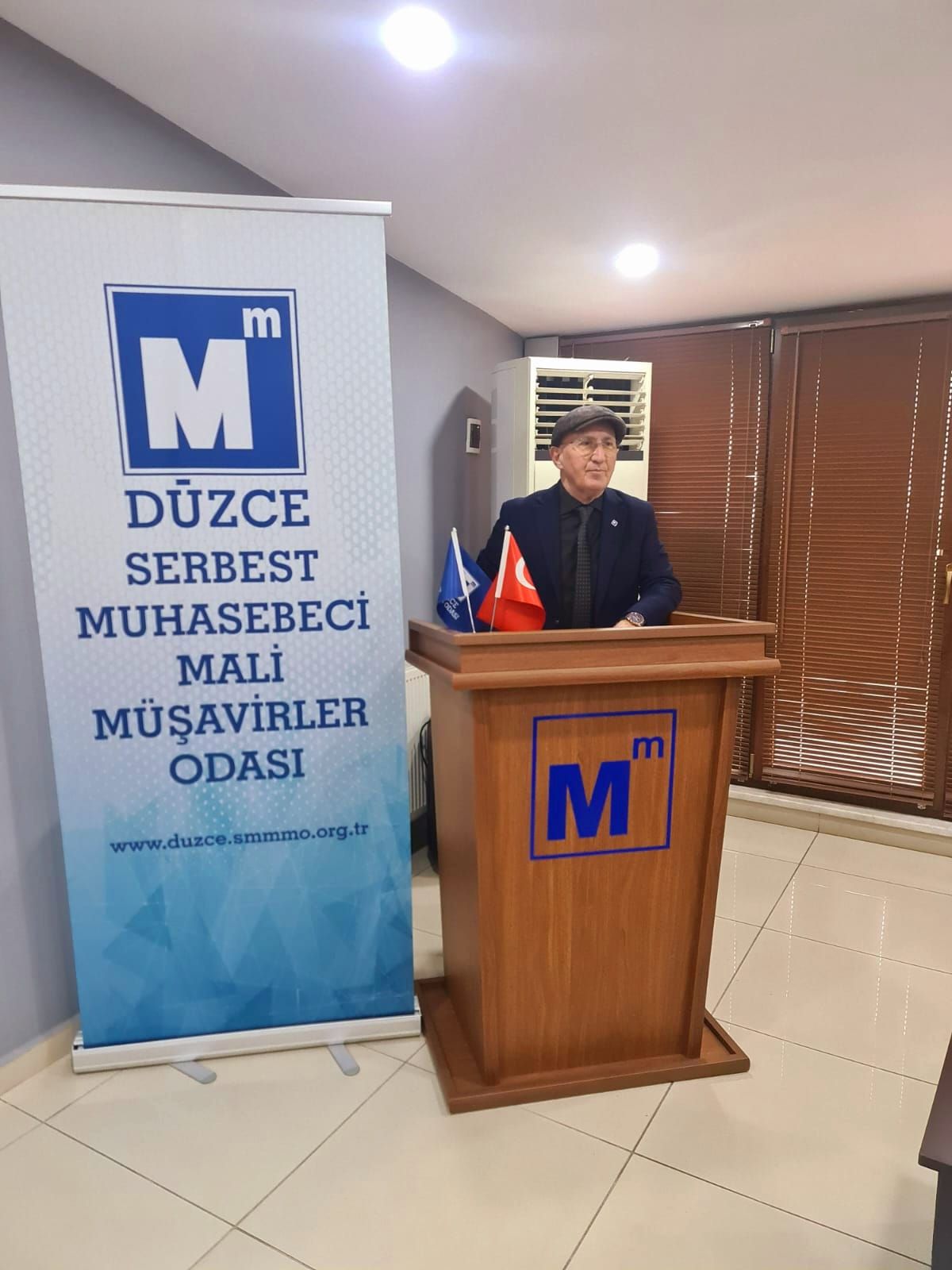 DÜZCE SMMMO ÖNEMLİ BİR SEMİNER DÜZENLEDİ