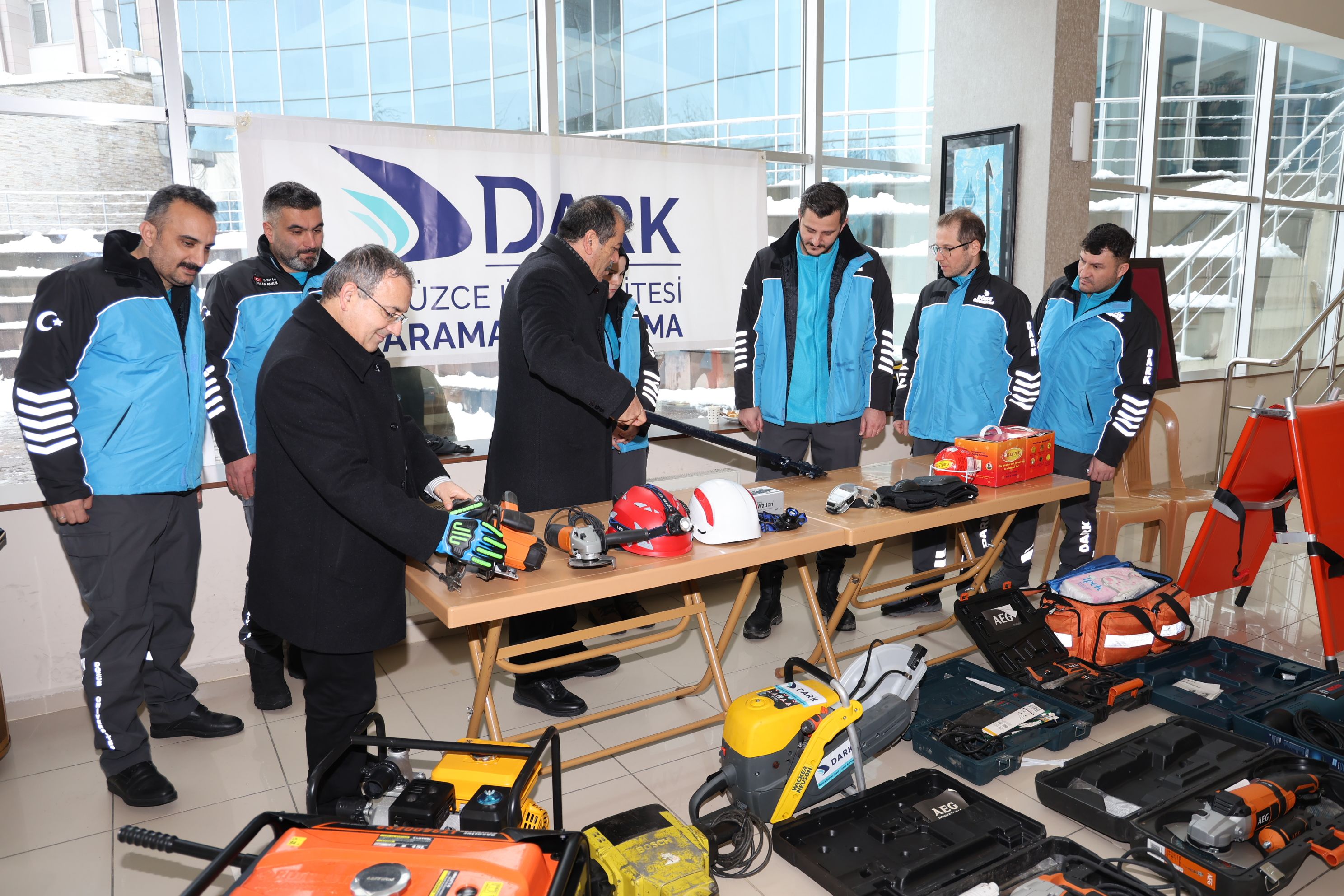 DÜZCE ÜNİVERSİTESİ'NDE DÜZCE DEPREM ÇALIŞTAYI GERÇEKLEŞTİRİLDİ