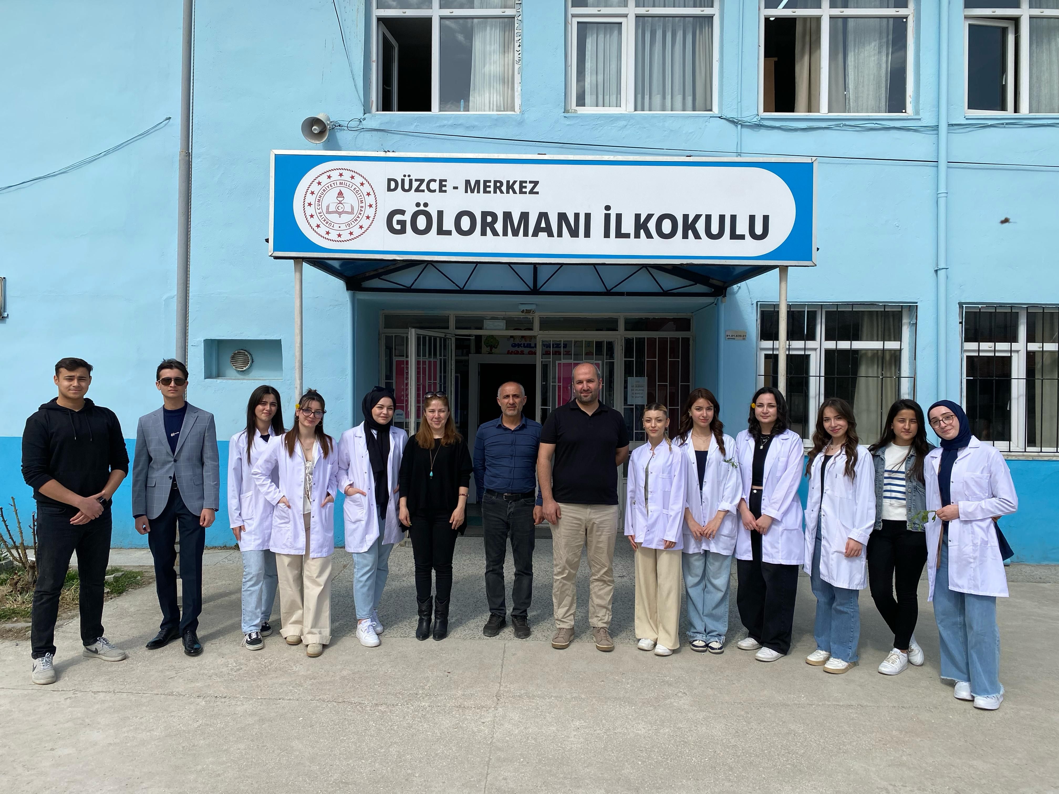DÜZCE ÜNİVERSİTESİ'NDEN MİNİK YÜREKLERE BÜYÜK DESTEK