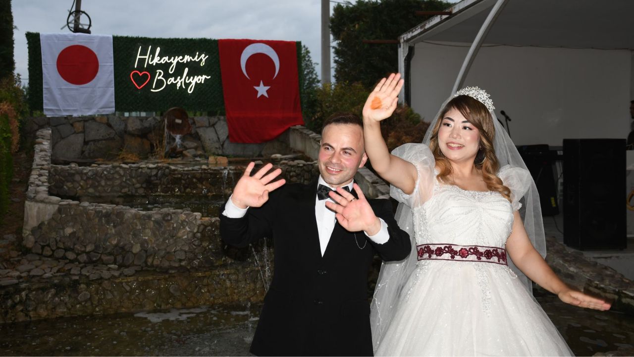Düzce'ye Japon Gelin Geldi; Hiroe ve İsa Bozak Çifti Düzce'de Dünya Evine Girdi