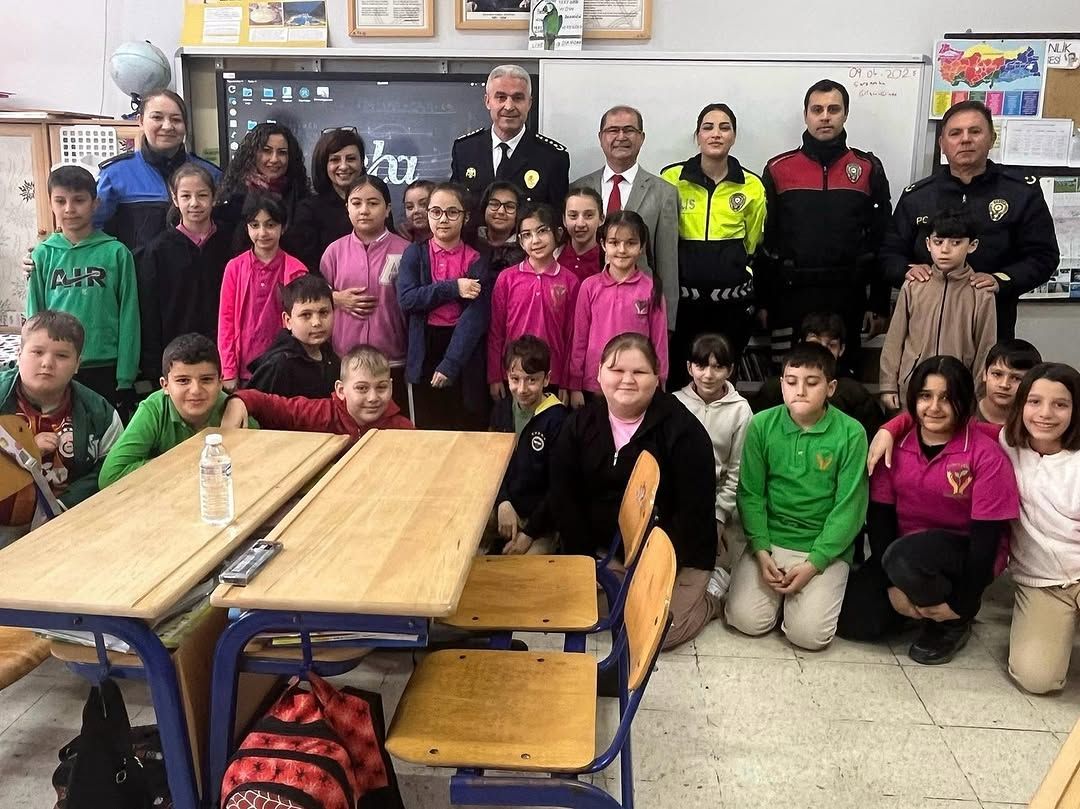 ECE MİRA ÇAĞIRDI, MÜDÜR ERGÜDER GELDİ SINIFTA UNUTULMAZ ANLAR