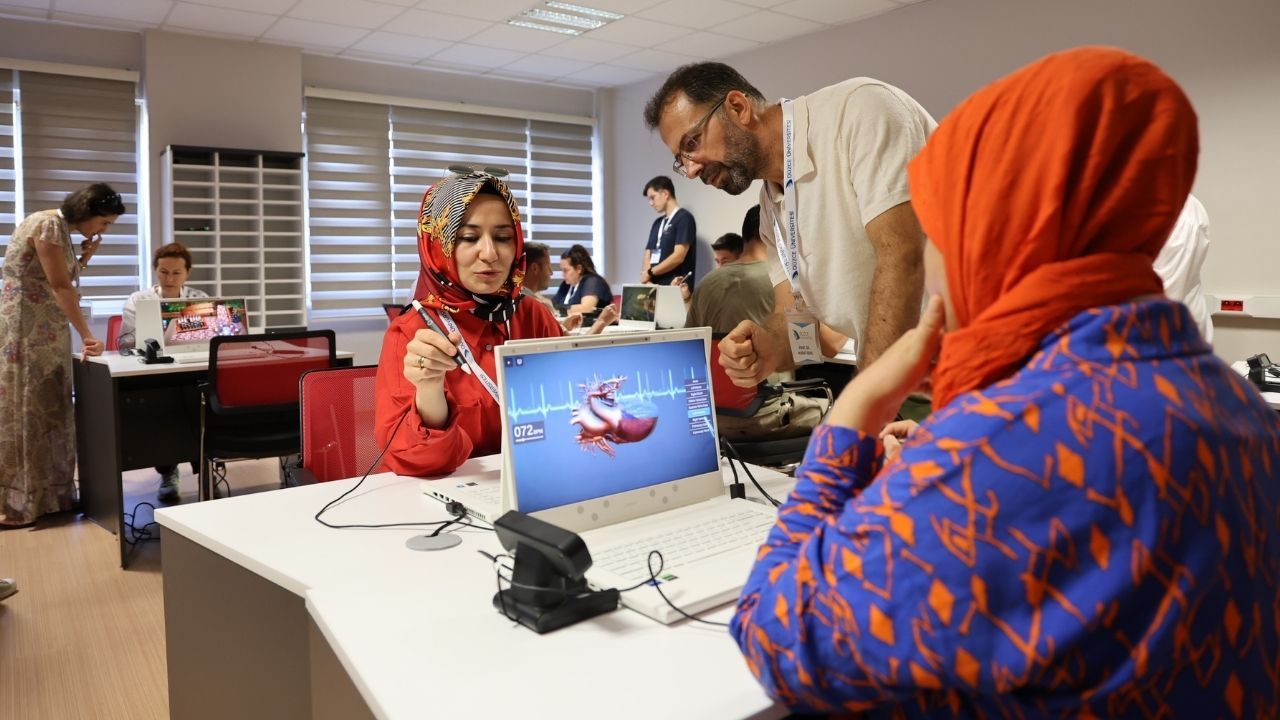 ''Eğitimde Dönüşüm Öğretmenler İçin Genişletilmiş Gerçeklik XR Teknolojisi'' Projesi Başarıyla Tamamlandı
