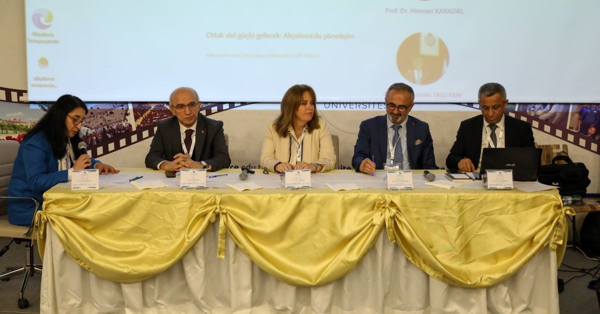 GELECEĞİN AKÇAKOCA'SI ŞEKİLLENİYOR KRİTİK SEMPOZYUM GERÇEKLEŞTİ