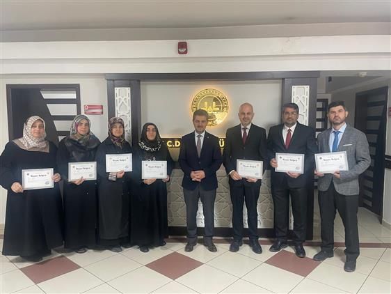 GENÇLİK KOORDİNATÖRLERİ VE MANEVİ DANIŞMANLARA DİYANET'TEN BAŞARI BELGESİ