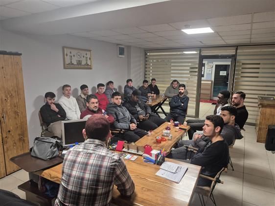''GENÇLİK SOHBETLERİ'' PROGRAMI GERÇEKLEŞTİRİLDİ