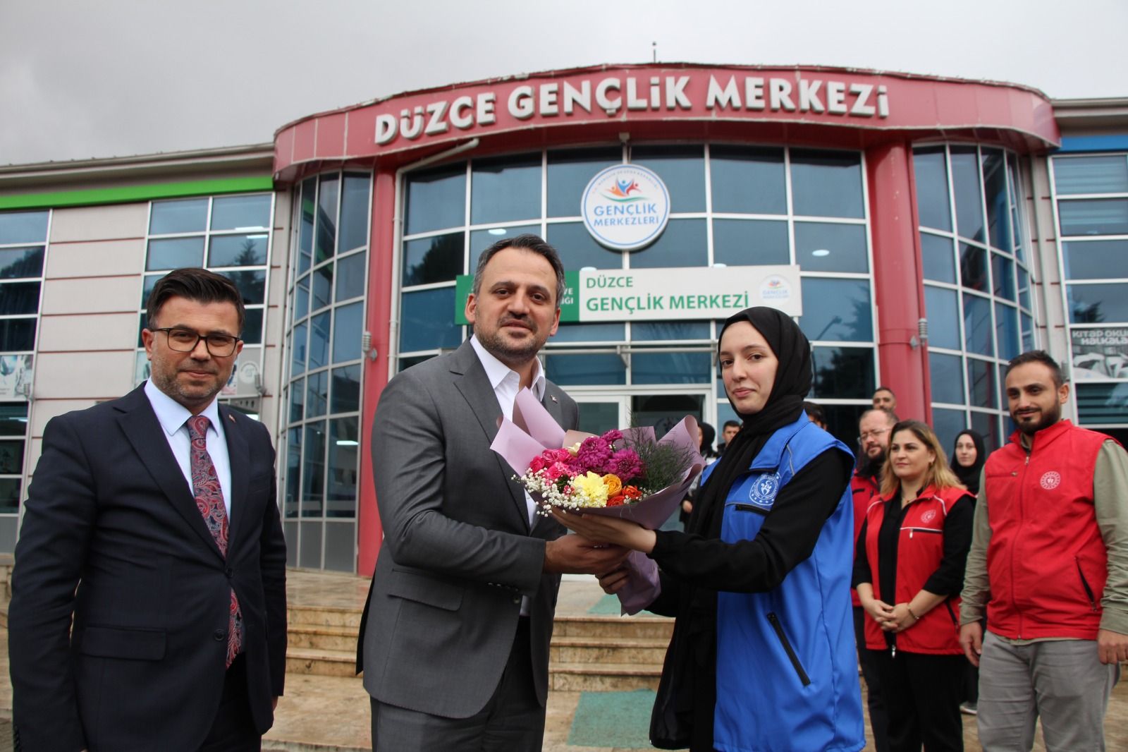 GENÇLİK VE SPOR BAKAN YARDIMCISI EMİNOĞLU DÜZCE'DE