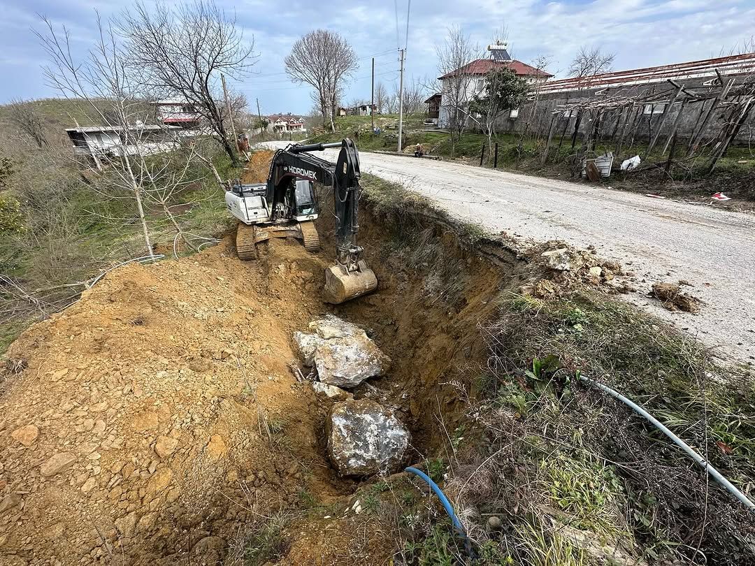 HEMŞİN KÖYÜ'NDE HEYELAN ÇALIŞMALARI BAŞLADI
