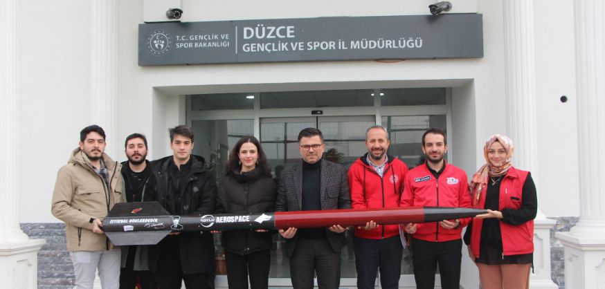KONURALP TEKNOLOJI TAKIMLARI  MÜDÜR YAZICI'YI ZİYARET ETTİ