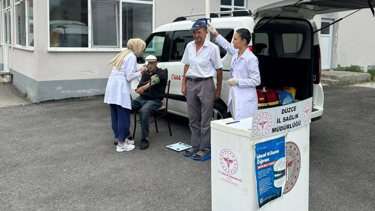 Köyde Sağlık Seferberliği ''İdeal Kilo'' Ölçümleri Yapıldı