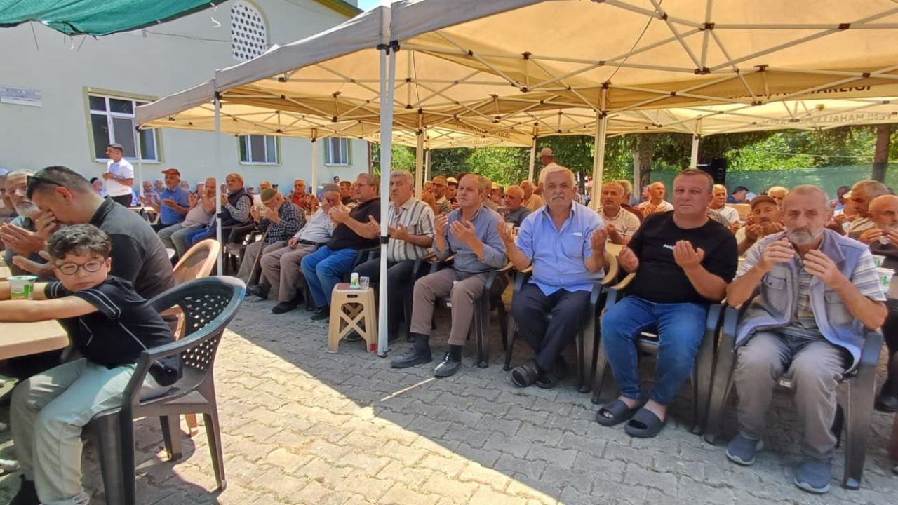 Mısırlık'ta Dualar Yükseldi, Kaymakam Sönmezel Halkla Buluştu