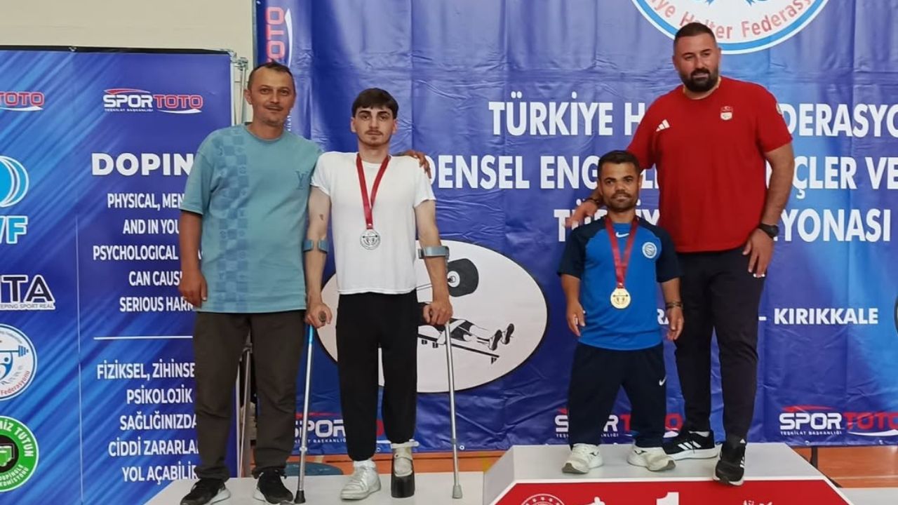 MUHAMMED KAAN AKTÜRK TÜRKİYE İKİNCİSİ OLDU