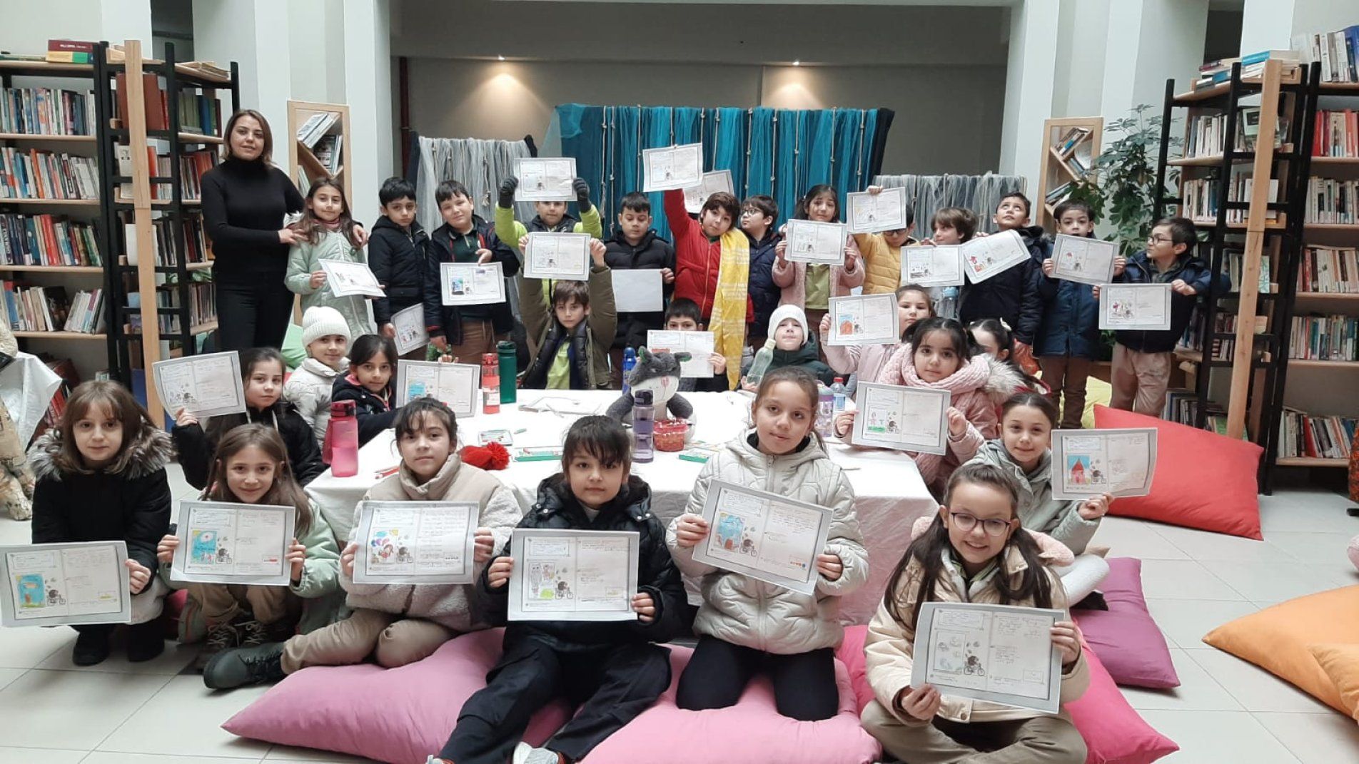 ÖĞRENCİLER MASAL VE YARATICILIKLA BULUŞTU