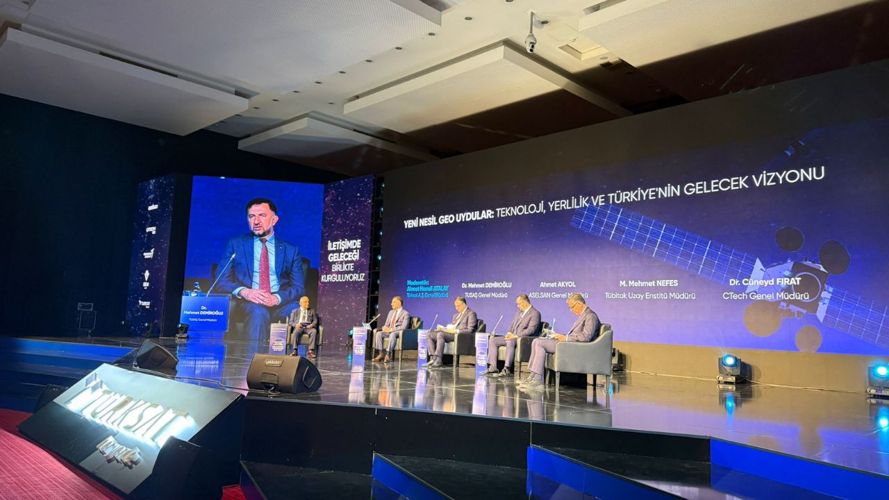 REKTÖR SÖZBİR, BAĞLANTISALLIĞIN YENİ ÇAĞI FORUM 2025'TE DÜZCE ÜNİVERSİTESİ'Nİ TEMSİL ETTİ