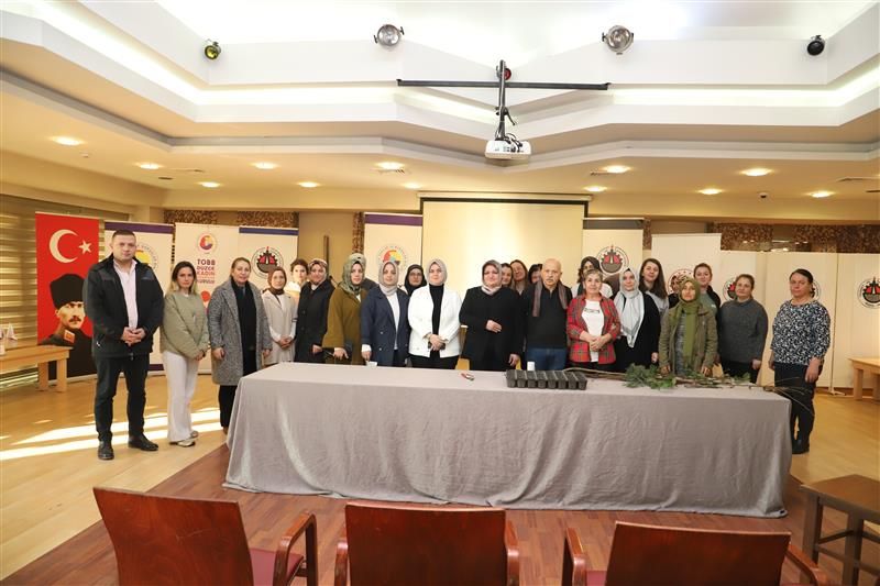 TARIMDA KADIN ELİ PROJESİNDE EĞİTİMLERİ DEVAM EDİYOR