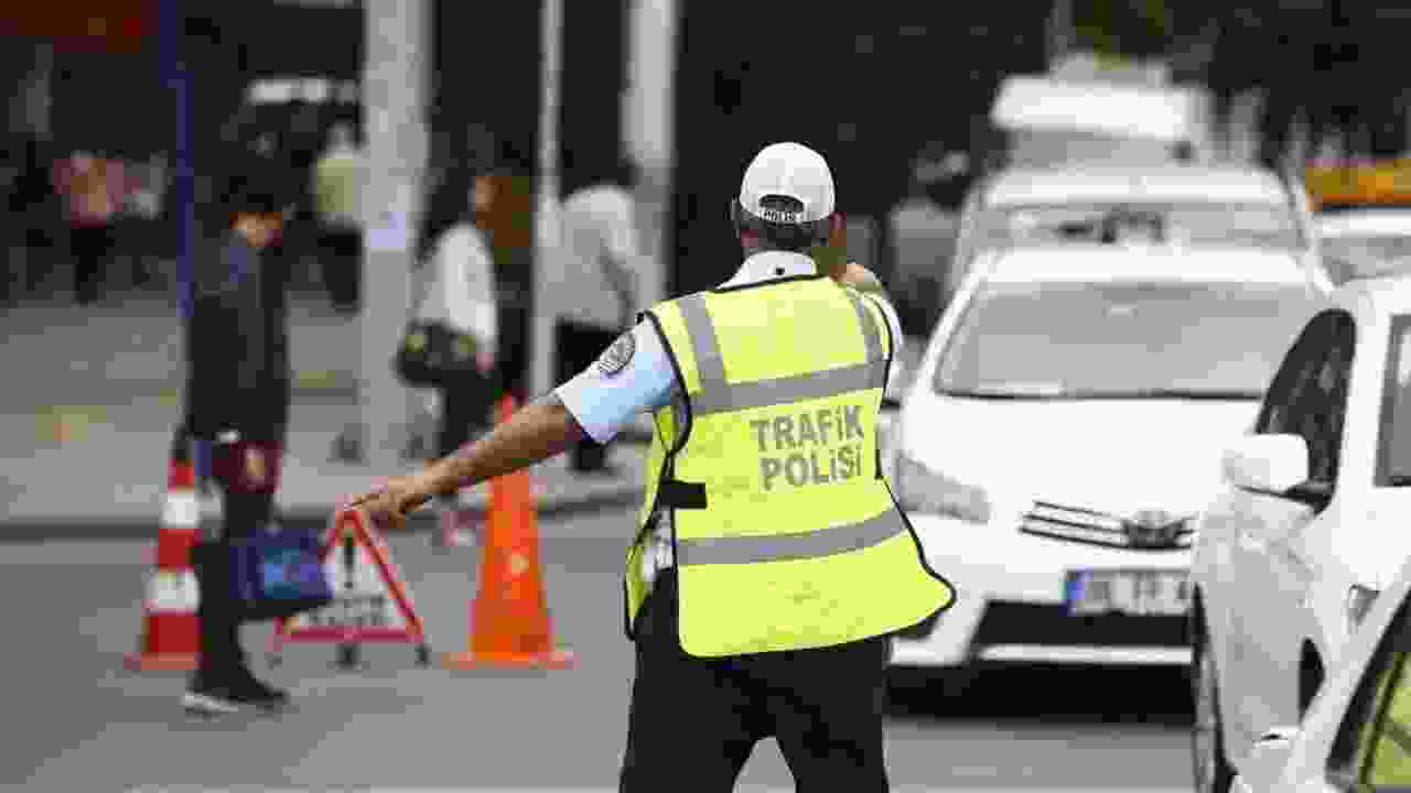 YENİ TRAFİK CEZALARI; ALKOLLÜ ARAÇ KULLANANA HAPİS, DRİFT ATANA 80 BİN TL CEZA