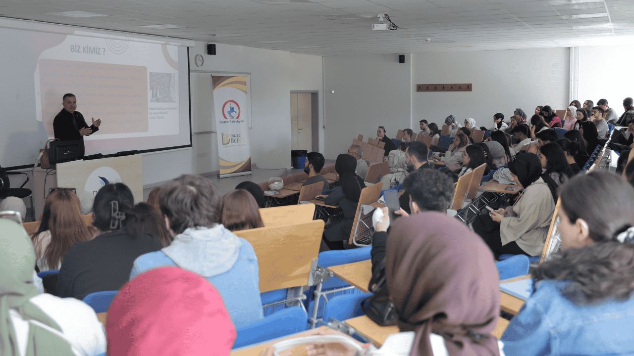YEREL YÖNETİMDEN GENÇLERE KARİYER DESTEĞİ