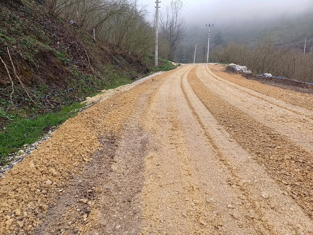 YIĞILCA'DA YOL BAKIM ÇALIŞMASI TAMAMLANDI
