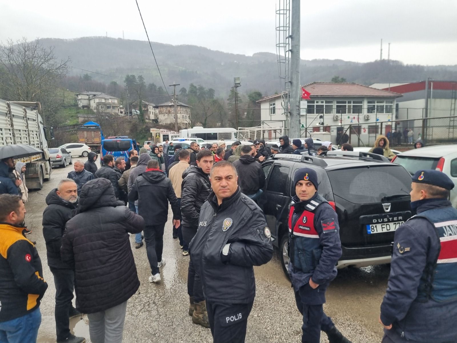 YIĞILCASPOR-AZİZİYESPOR MAÇINDA KAVGA