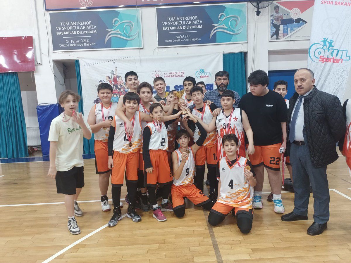 YILDIZ BASKETBOLDA BİRİNCİ BELLİ OLDU
