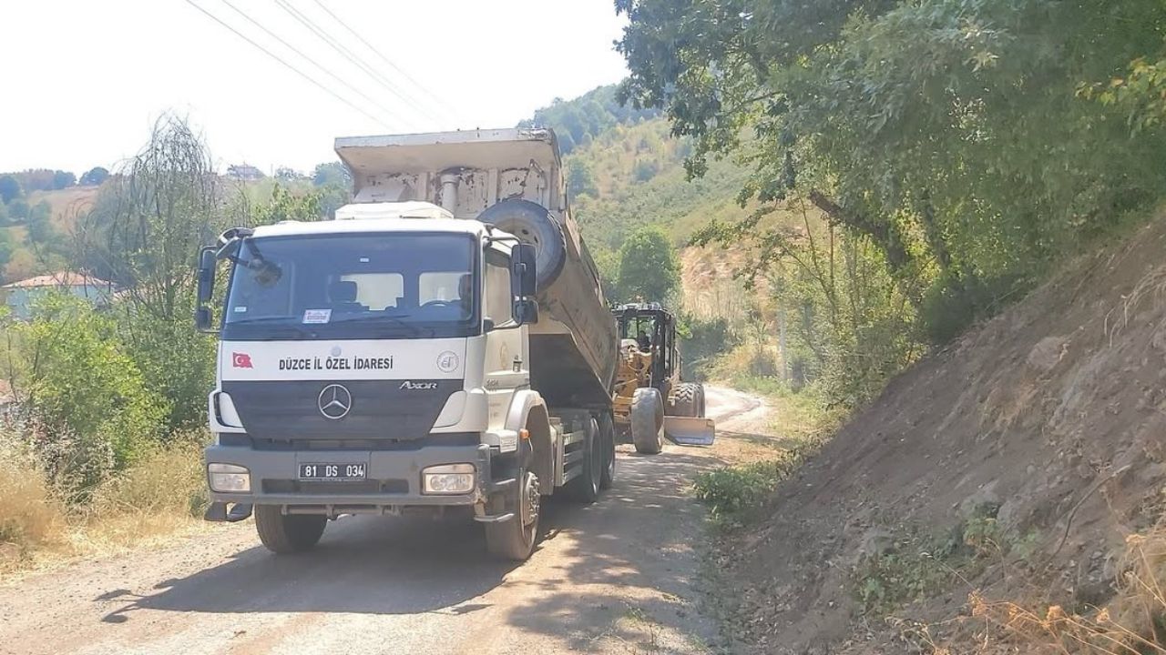 Yıldıztepe Köyü'nde Yol Konforu Artıyor