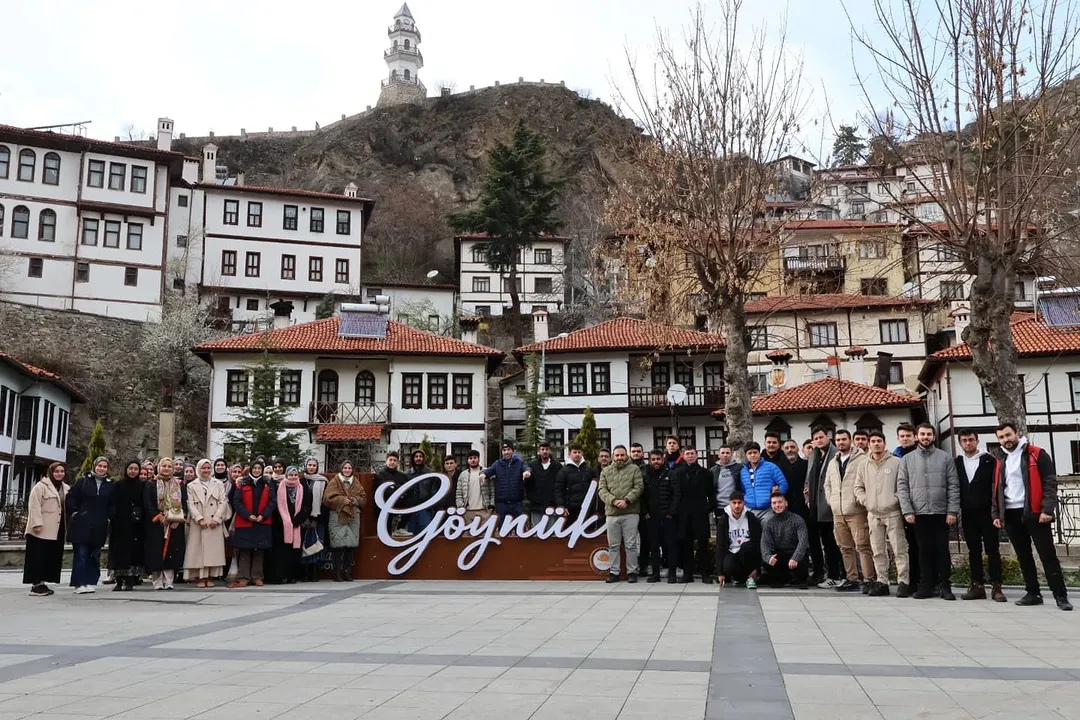 ''YÖN VEREN ŞAHSİYETLER'' PROJESİ EKİBİ GÖYNÜK'TE